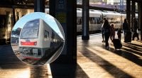 Железная дорога и вокзалы будут работать по новым правилам: что изменится