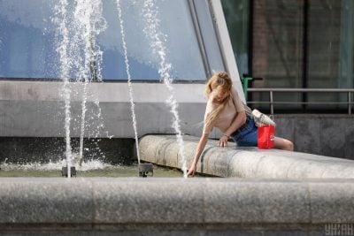 Україну розігріє до +33 градусів: де очікуються грози та град