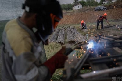 "Автострада" зупиняє роботи – Мінфін зупинив фінансування всіх капітальних видатків