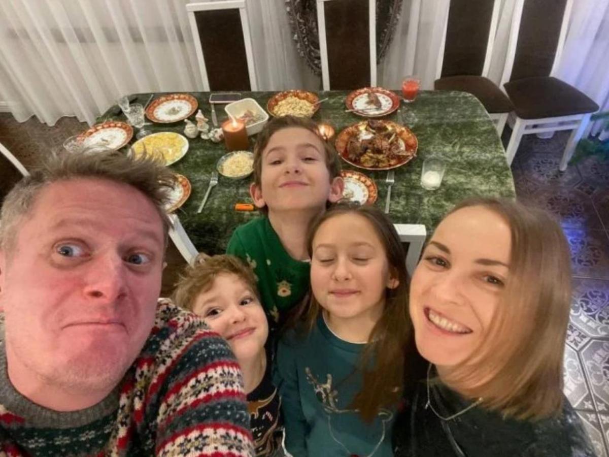 Евгений Сморыгин с детьми
