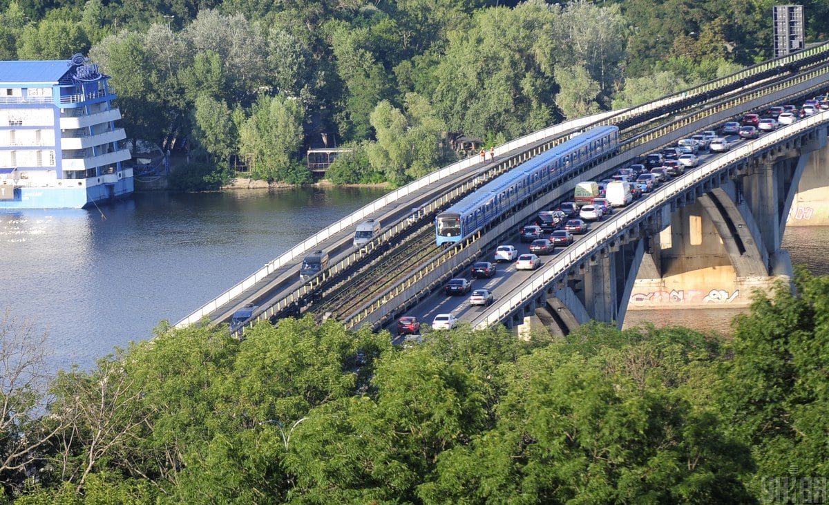 Міст Метро у Києві Міст Метро у Києві