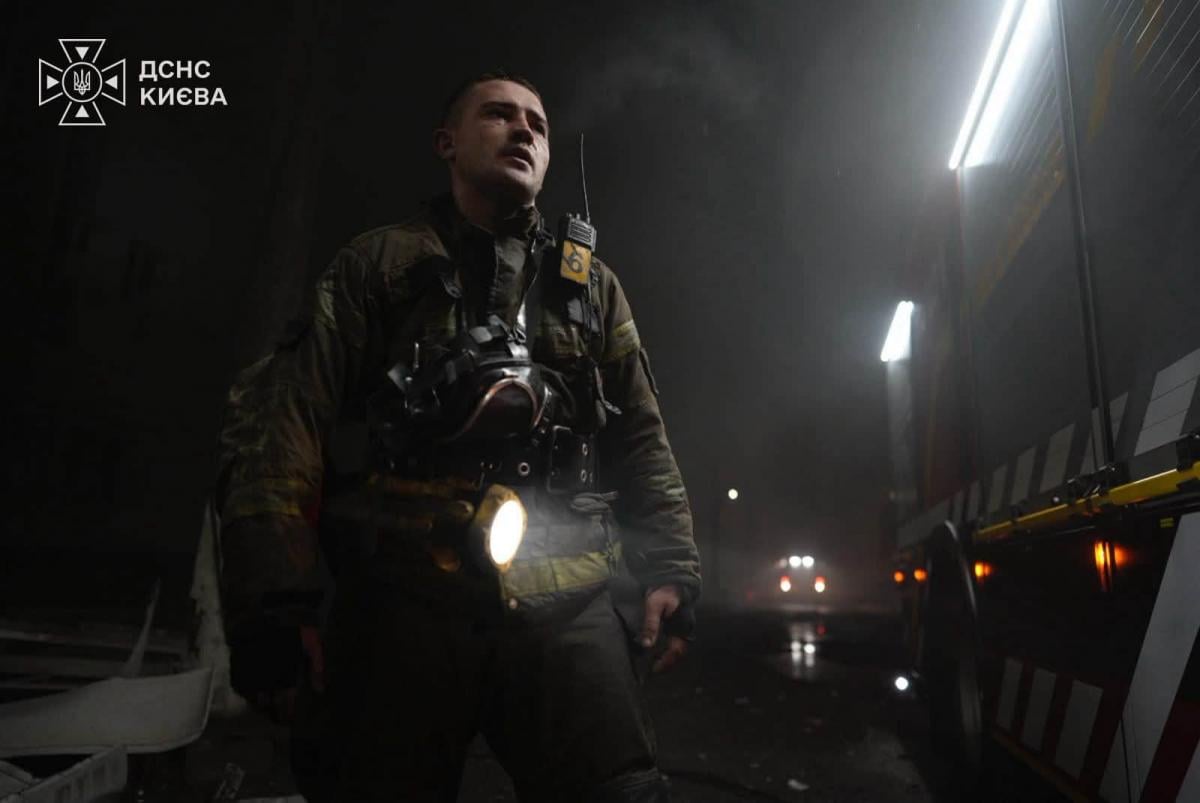 Наслідки удару по Києву в ніч на 27 жовтня Наслідки удару по Києву в ніч на 27 жовтня