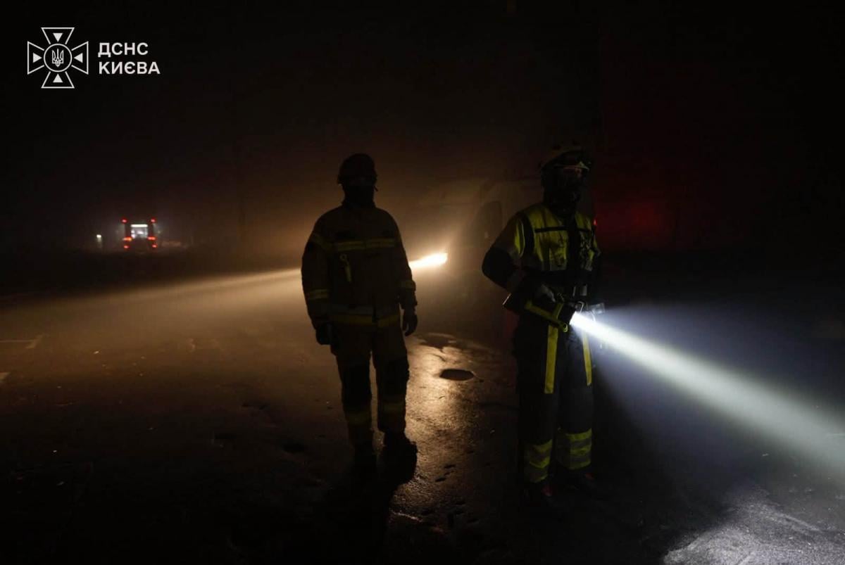 Наслідки удару по Києву в ніч на 27 жовтня Наслідки удару по Києву в ніч на 27 жовтня