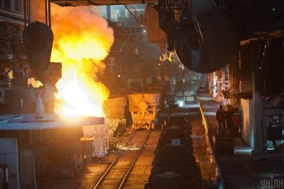 Россия в пятый раз атаковала Запорожсталь: по комбинату выпустили ещё шесть баллистических ракет